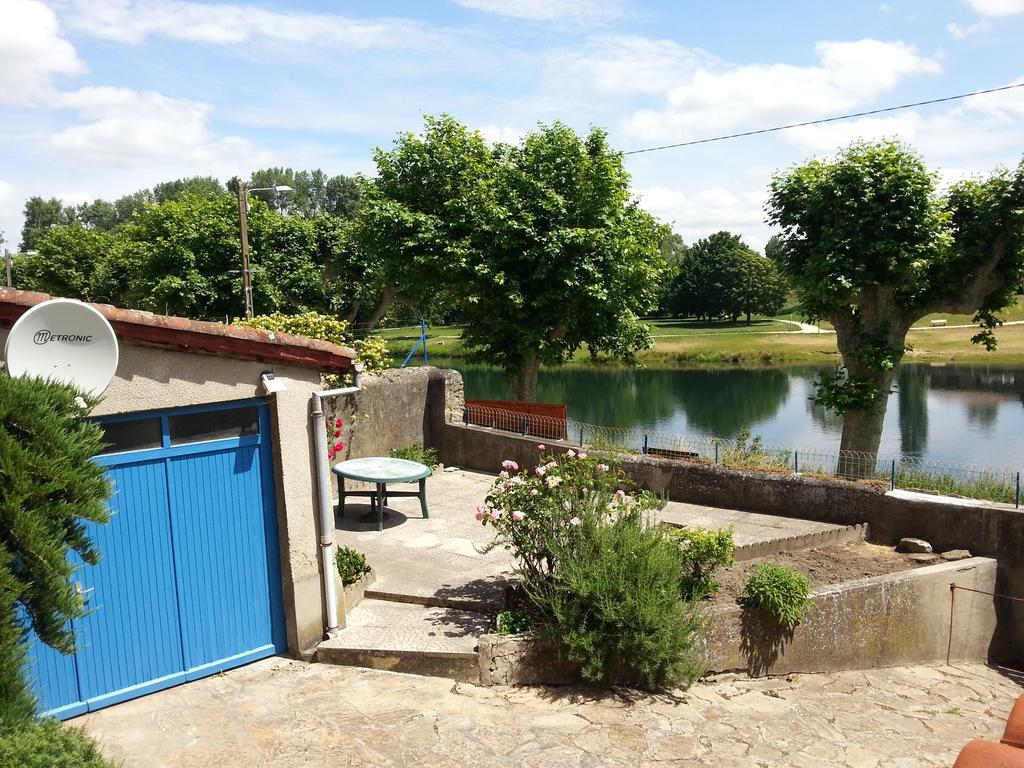 Le Gite Du Port Saint-Pierre-de-Boeuf Номер фото